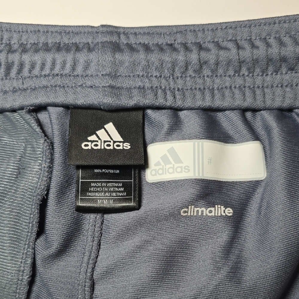3/$30 ADIDAS Tri Stripe Shorts With Pockets - Picture 5 of 7